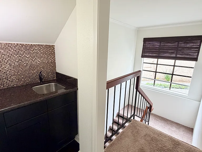 2525 E 19th St #10 — Photo 21
