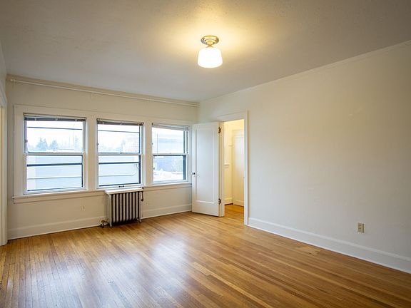 4th image of 1634 NE 41st Ave #10
