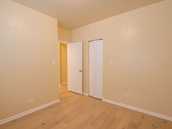 5th image of 7752 S Racine Ave APT 3B