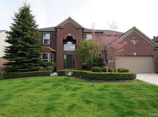 48845 Running Trout Ln, Northville, MI 48168