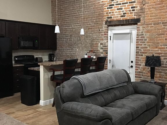 2nd image of 114 E University St #10