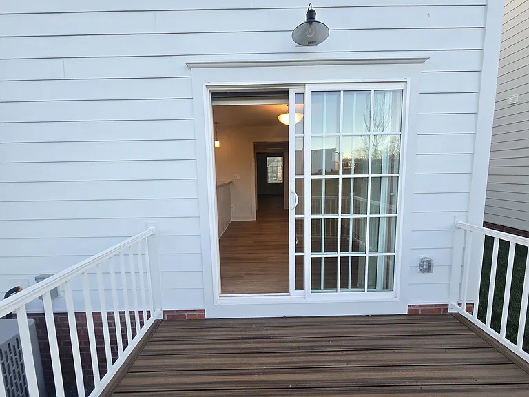 29 Mainland Rd #3 — Photo 13