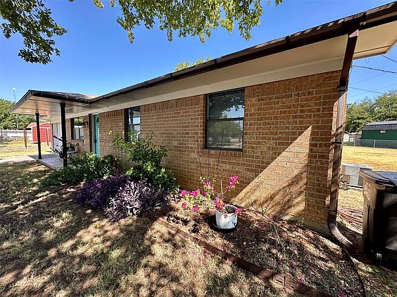 4th image of 102 Mockingbird Cir