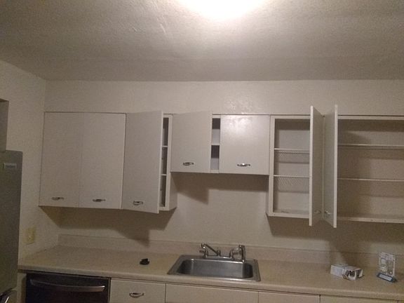 3rd image of 1160 Yosemite St #1160