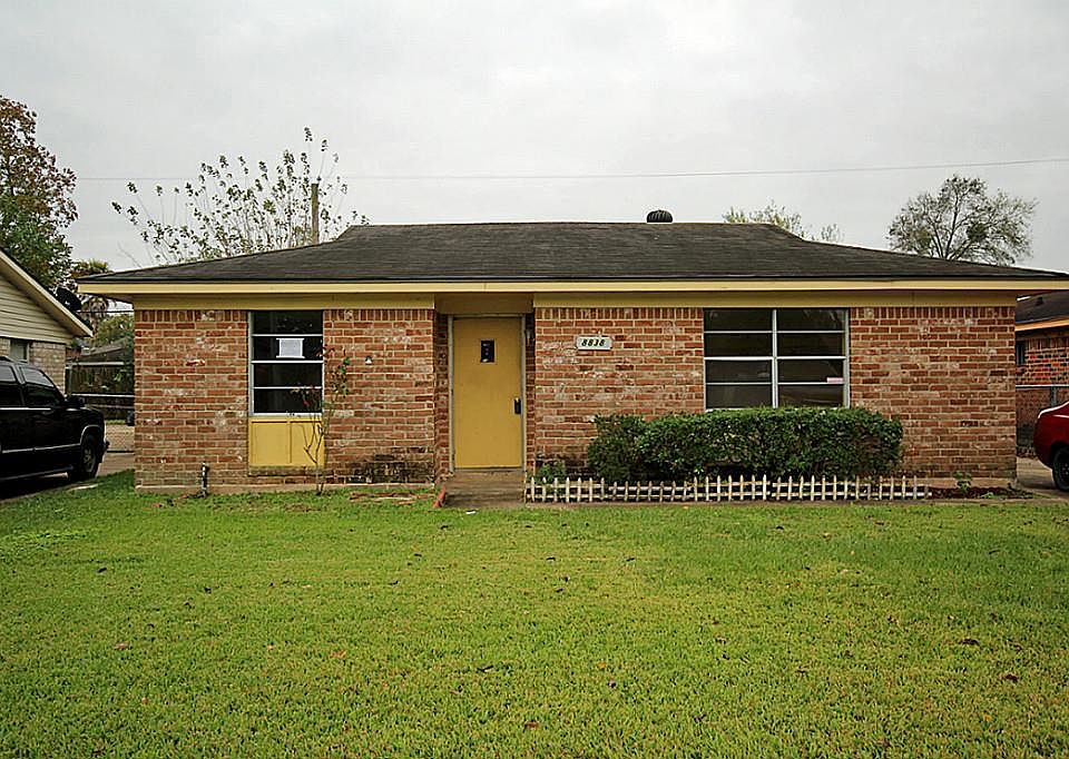 1st image of 8838 Klondike St