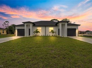 312-314 Harold Ave S, Lehigh Acres, FL 33973