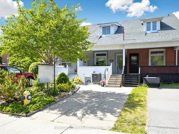 14 Bradley Ave, Toronto, ON M6S 2N1