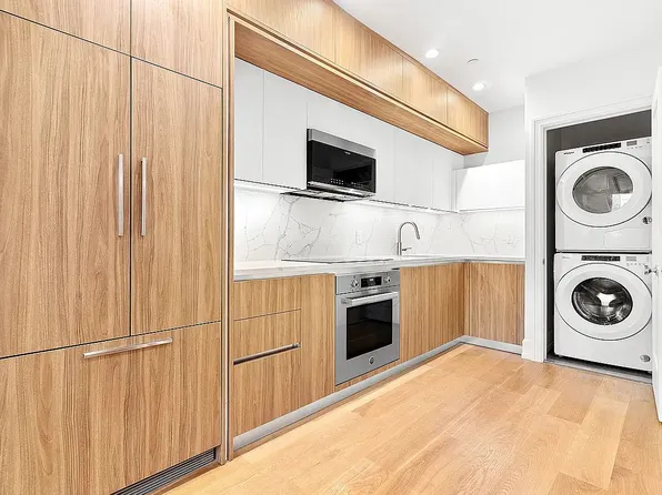 1066 Jefferson Ave #2B, Brooklyn, NY 11221