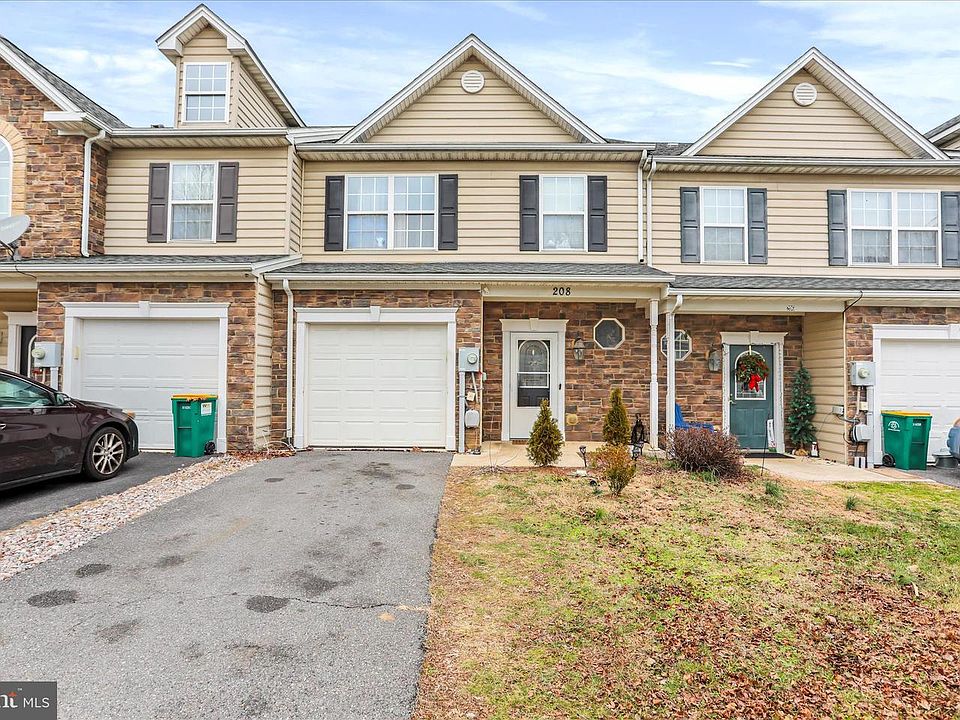 1st image of 208 Whitley Dr #44