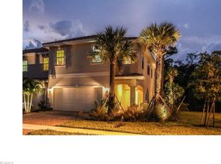 15320 Summit Place Cir, Naples, FL 34119