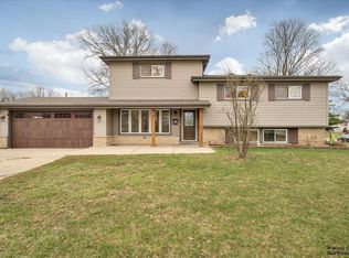 747 S Wisconsin Ave, Addison, IL 60101