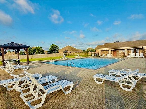 4th image of 515 Oak Run Ln