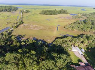 602 Broad River Dr, Beaufort, SC 29906