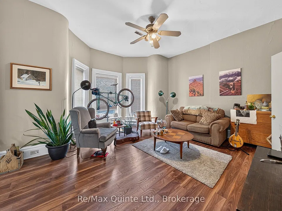 205 Charles St #3