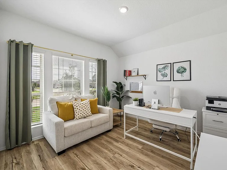 7511 Greenbriar Canyon Ln — Photo 21