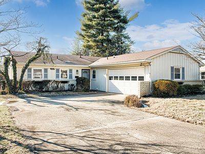 2410 Silverbrook Ave, Louisville, KY, 40220