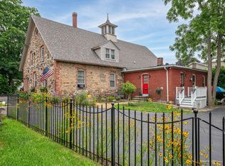 117 Walnut St #2, Manchester, NH 03104