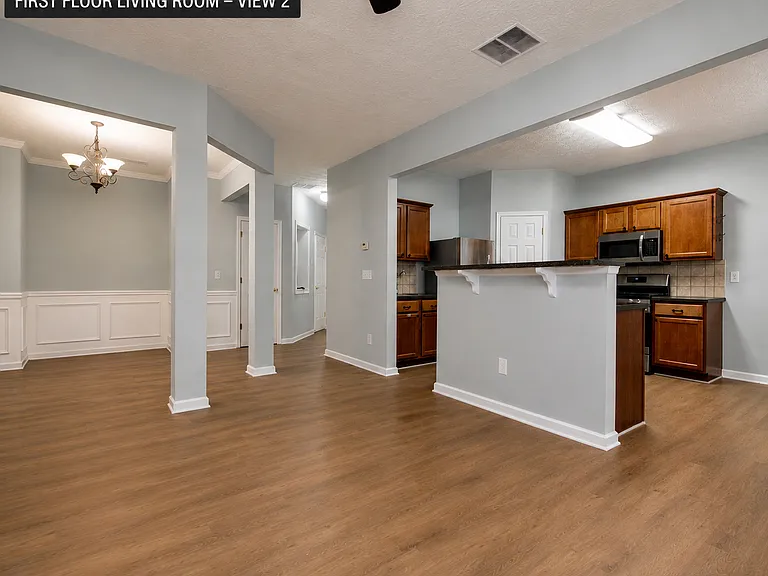 4269 Annlette Dr — Photo 6