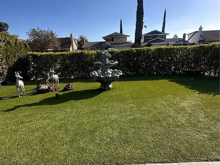 19115 Ludlow St — Photo 15