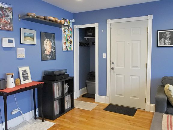 3rd image of 1345 W Fargo Ave APT 1E