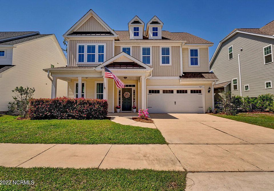 1st image of 727 Antler Dr