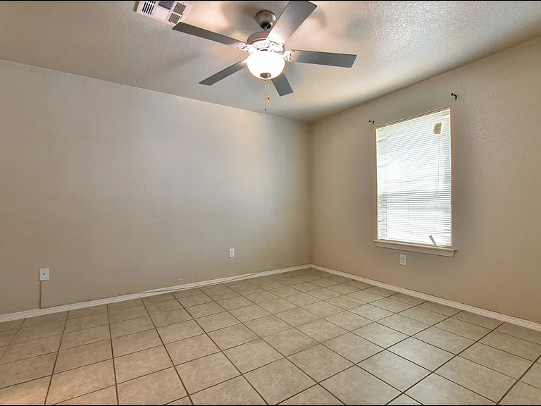 7351 Burntside Ln — Photo 16