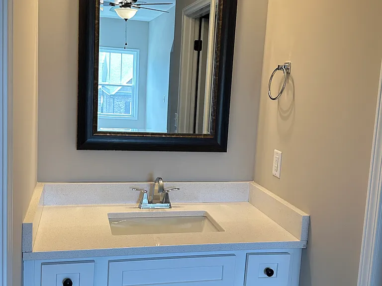 1409 Brook Hill Dr — Photo 14