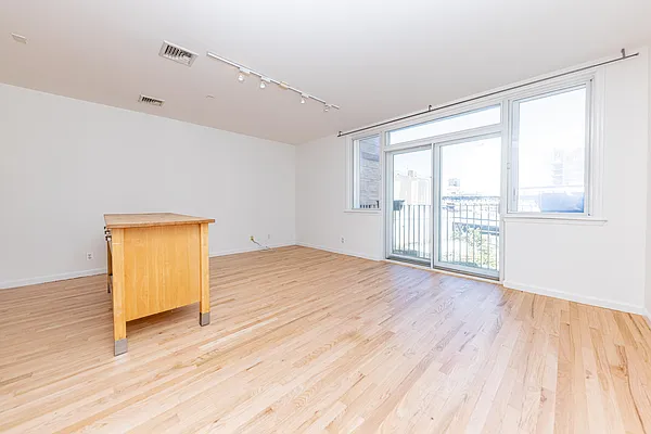 Rented by Compass | media 5