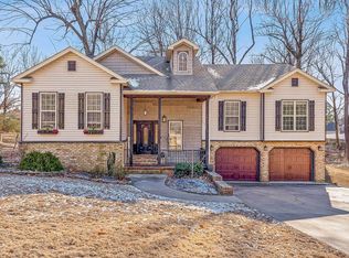 2400 Rebecca Dr, Paragould, AR 72450