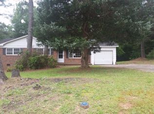 118 Edgewater Dr, Gaffney, SC 29340