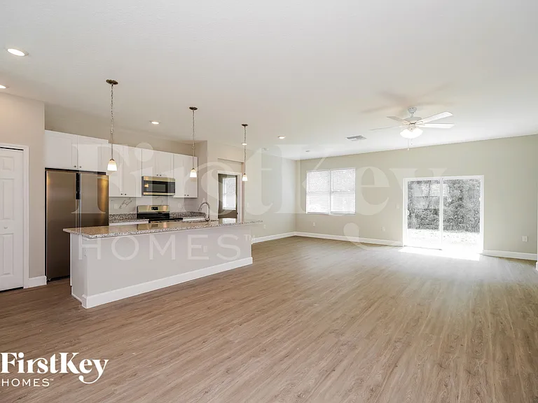 1023 Garvey Rd SW — Photo 4