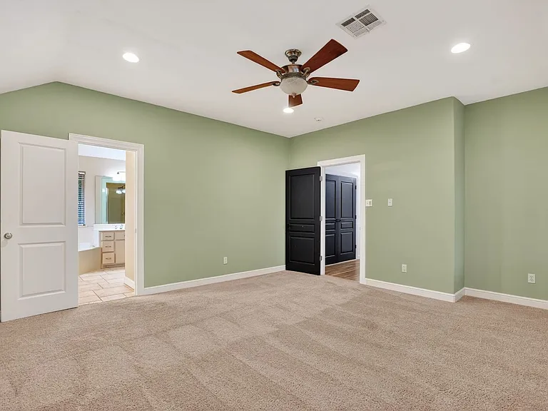 4313 Windswept Dr — Photo 11