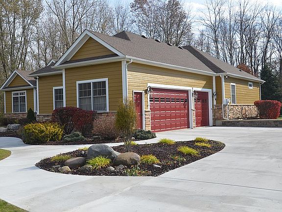 5th image of 843 Wexford Dr