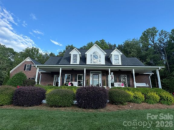 2nd image of 1011 Ratchford Rd