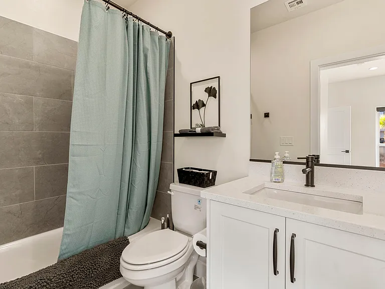 840 Twin Lakes Dr #401 — Photo 26