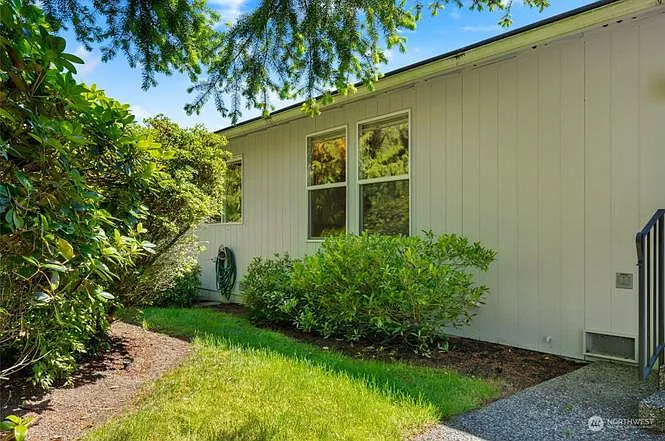 6402 Cypress St — Photo 20