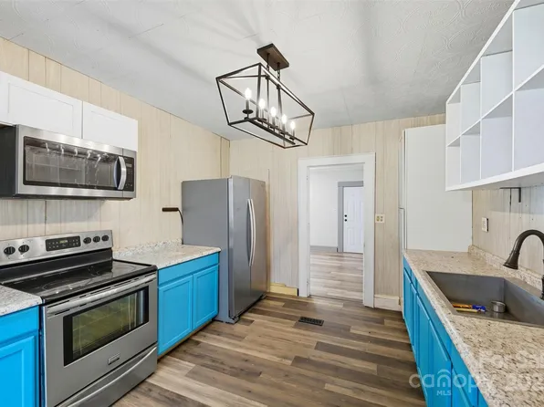 515 Suttle St, Shelby, NC 28150