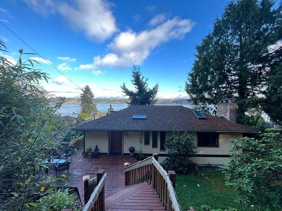1st image of 1220 W Lake Sammamish Pkwy SE