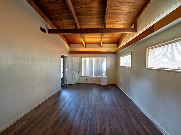 4th image of 474-478 NE Burnside Ave #474