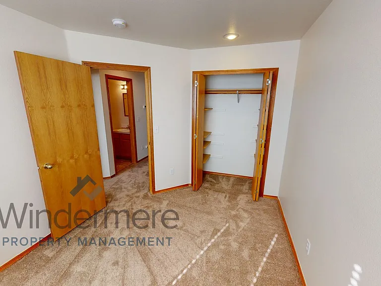 743 N Roosevelt St — Photo 9