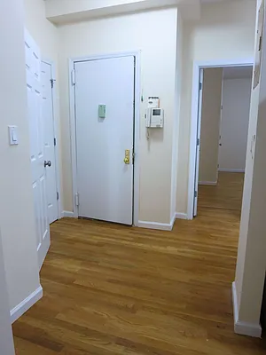 Rented by City & Suburban | media 21