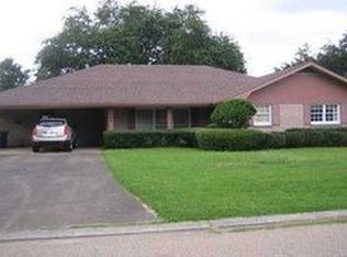 703 Colonial Dr, Lafayette, LA 70506