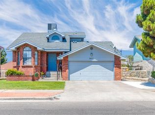 2817 Lake Michigan Dr, El Paso, TX 79936