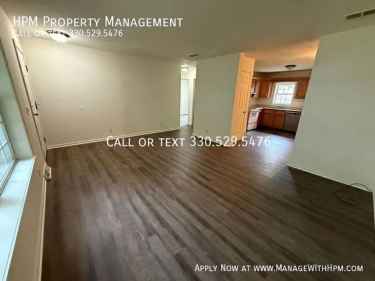 228 Bernower Ave SW #230 — Photo 4
