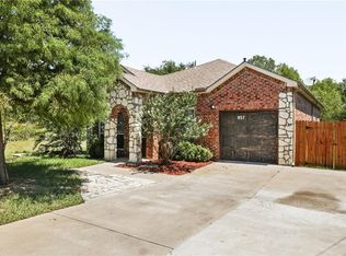 957 Lakeside Dr, Rockwall, TX 75032