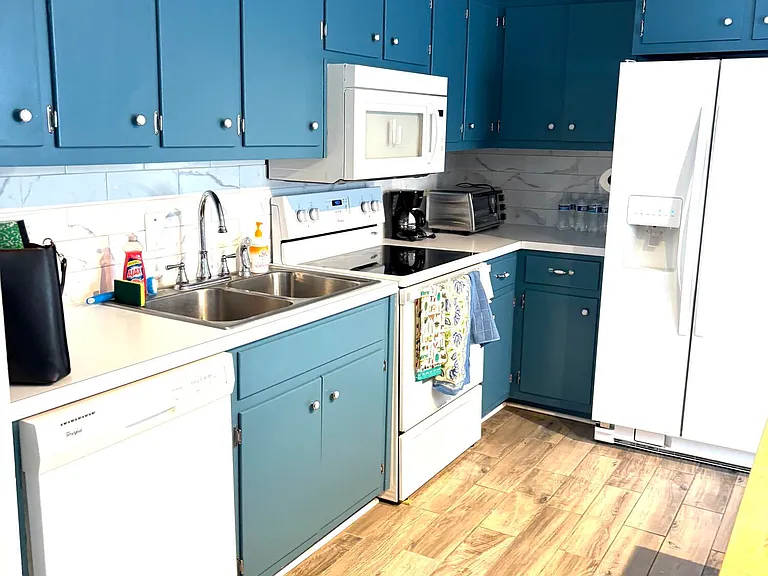 302 N Shores Rd — Photo 6