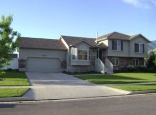 1648 W Homestead Cir, Farmington, UT 84025