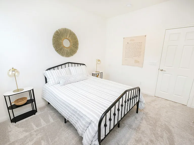 2615 Babaco St — Photo 11