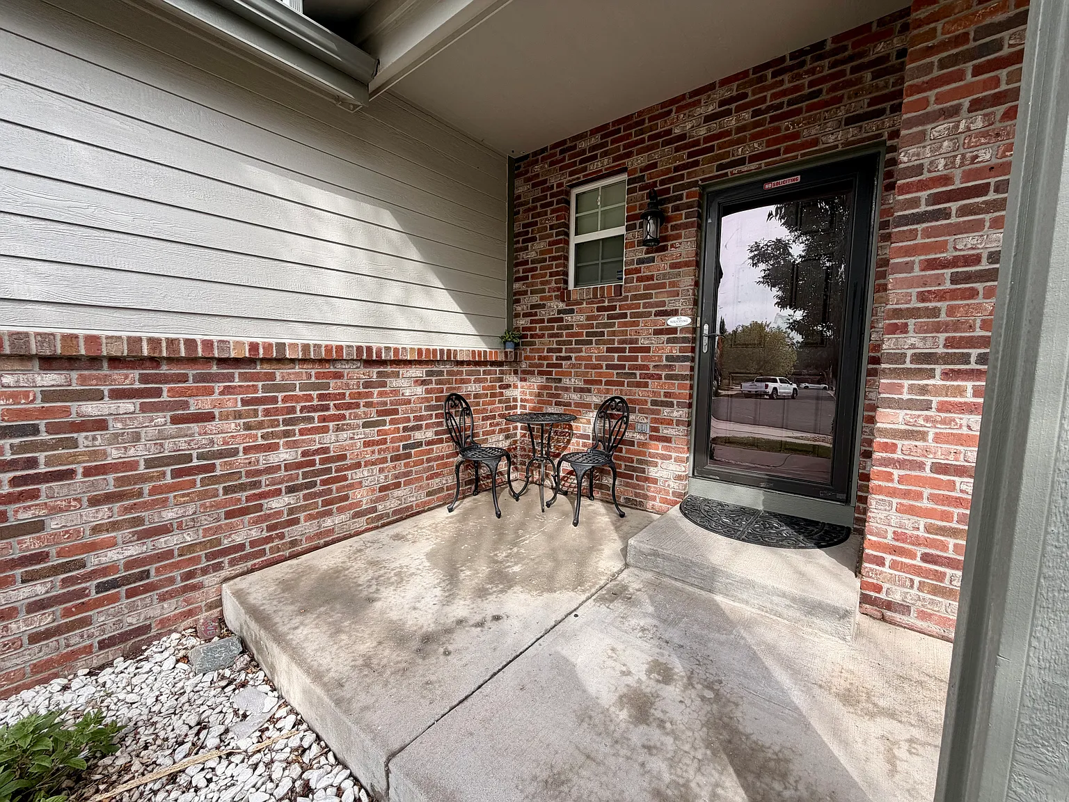 6 bed, 3556 sqft, $5,000 — Photo 3
