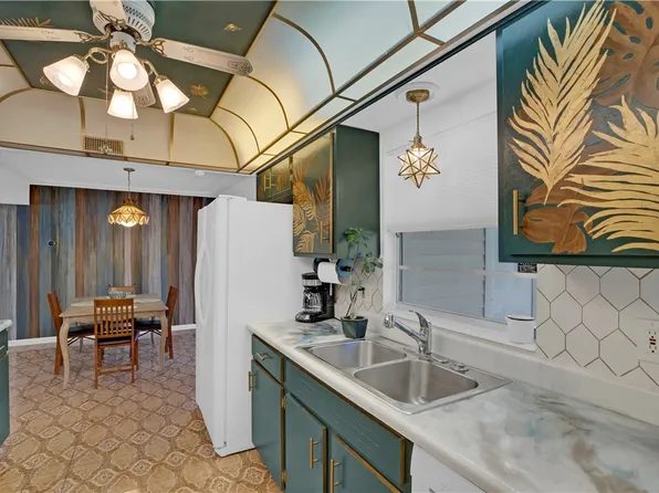 605 9th St, Vero Beach, FL 32960